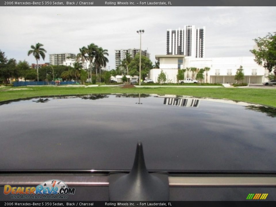 2006 Mercedes-Benz S 350 Sedan Black / Charcoal Photo #26