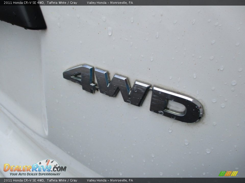 2011 Honda CR-V SE 4WD Taffeta White / Gray Photo #6