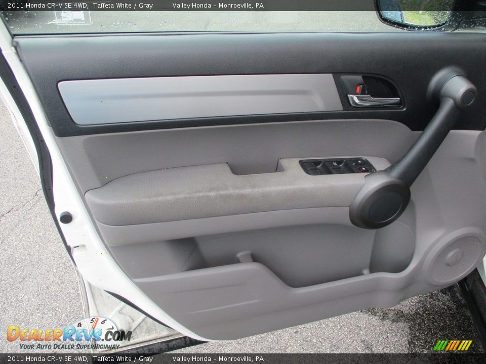 2011 Honda CR-V SE 4WD Taffeta White / Gray Photo #11