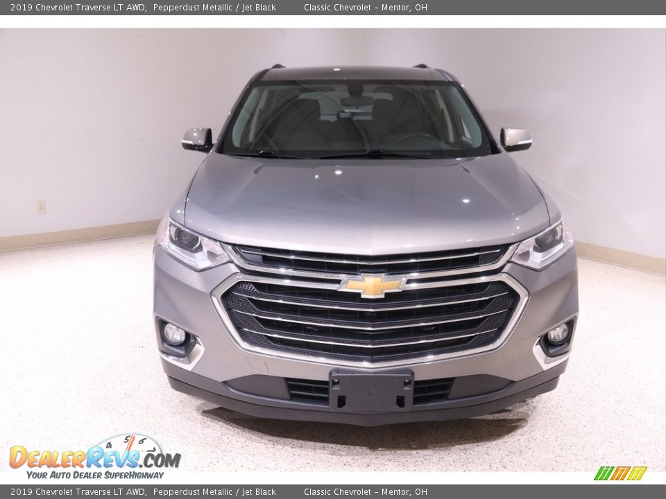 2019 Chevrolet Traverse LT AWD Pepperdust Metallic / Jet Black Photo #2