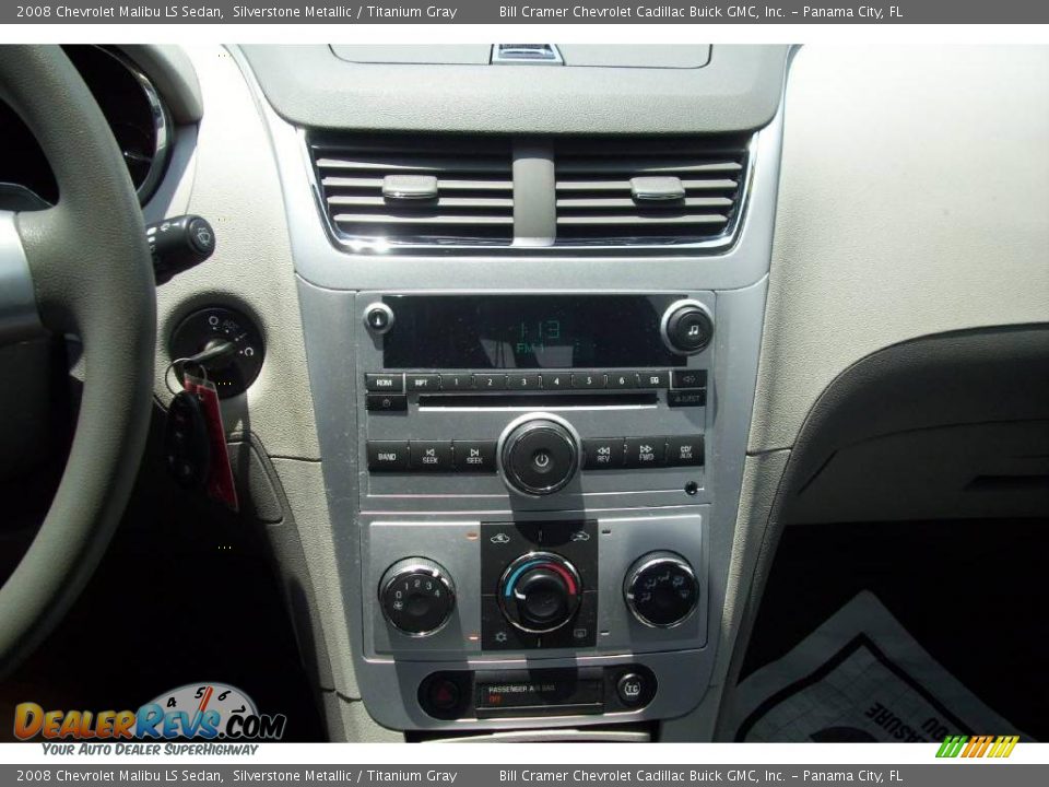 2008 Chevrolet Malibu LS Sedan Silverstone Metallic / Titanium Gray Photo #7