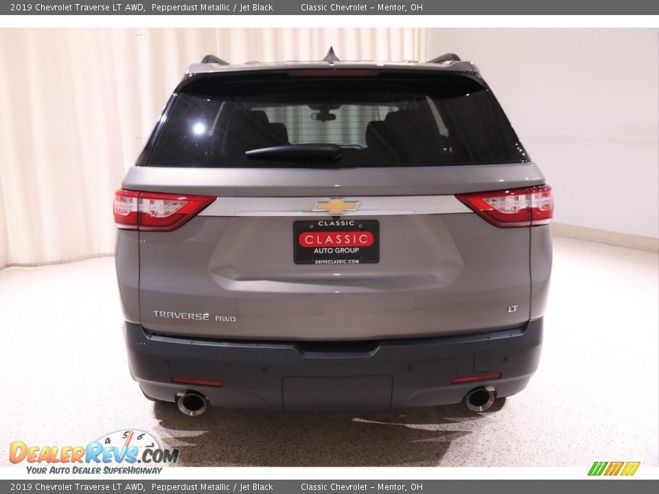 2019 Chevrolet Traverse LT AWD Pepperdust Metallic / Jet Black Photo #19