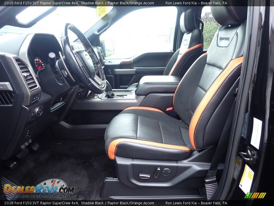 Front Seat of 2018 Ford F150 SVT Raptor SuperCrew 4x4 Photo #13