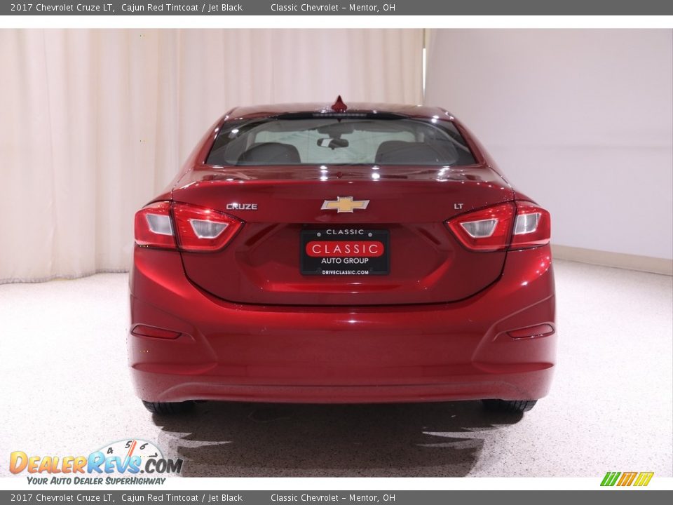 2017 Chevrolet Cruze LT Cajun Red Tintcoat / Jet Black Photo #18