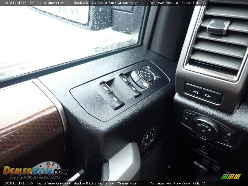 2018 Ford F150 SVT Raptor SuperCrew 4x4 Shadow Black / Raptor Black/Orange Accent Photo #25