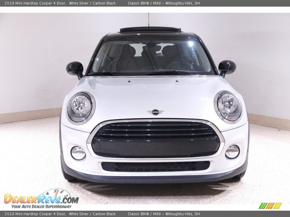 2019 Mini Hardtop Cooper 4 Door White Silver / Carbon Black Photo #2