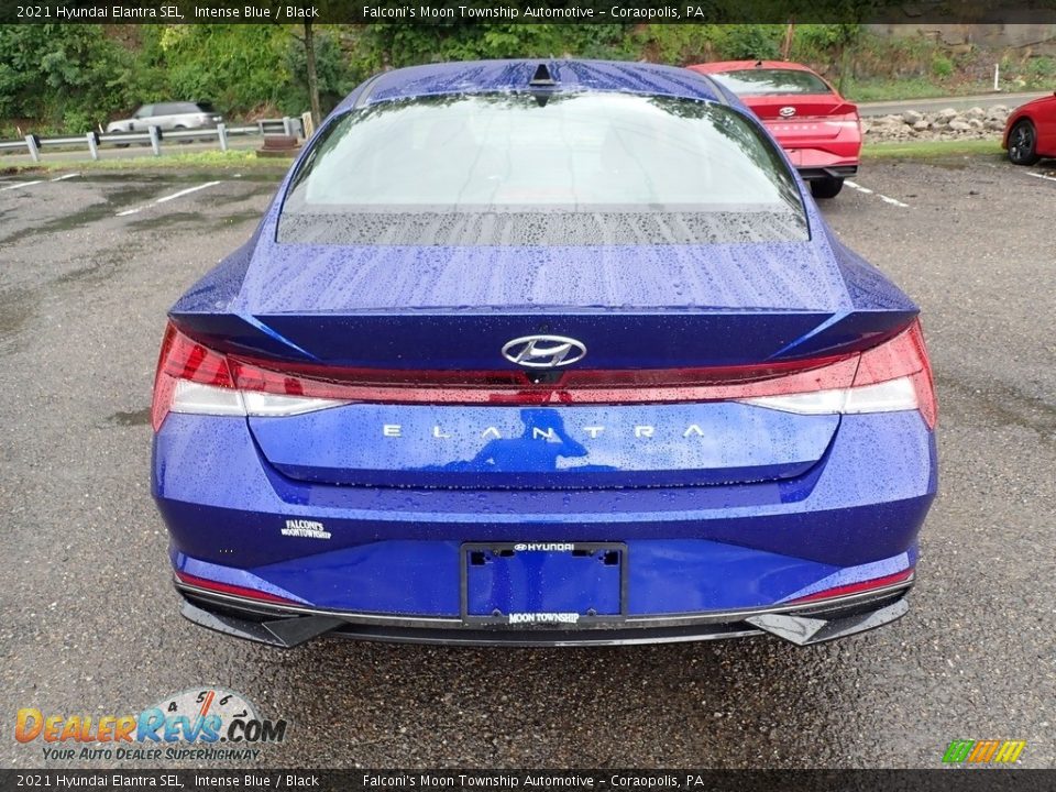 2021 Hyundai Elantra SEL Intense Blue / Black Photo #8