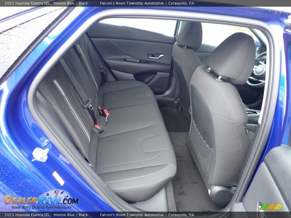 Rear Seat of 2021 Hyundai Elantra SEL Photo #10