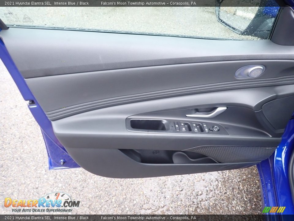 2021 Hyundai Elantra SEL Intense Blue / Black Photo #15