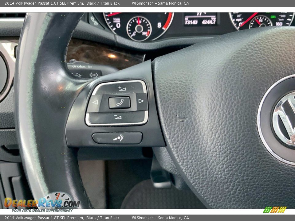 2014 Volkswagen Passat 1.8T SEL Premium Steering Wheel Photo #21