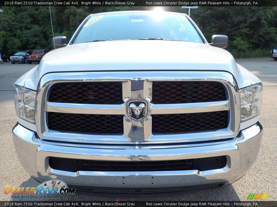 2018 Ram 2500 Tradesman Crew Cab 4x4 Bright White / Black/Diesel Gray Photo #8