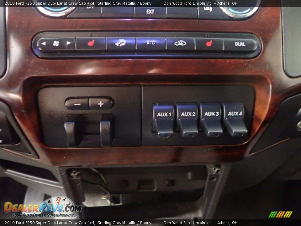 2010 Ford F250 Super Duty Lariat Crew Cab 4x4 Sterling Gray Metallic / Ebony Photo #32
