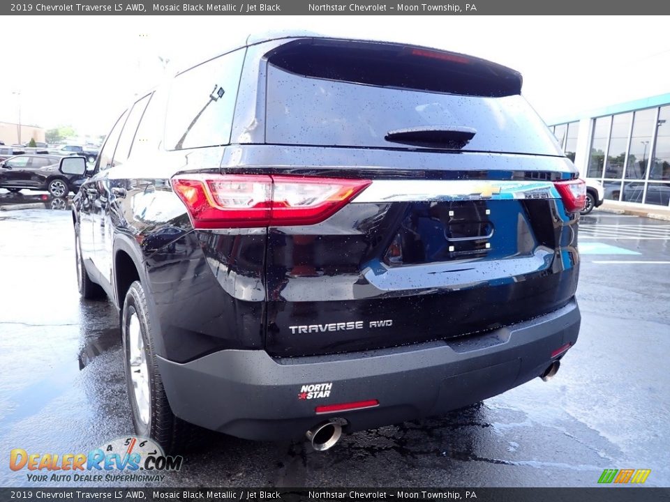 2019 Chevrolet Traverse LS AWD Mosaic Black Metallic / Jet Black Photo #5