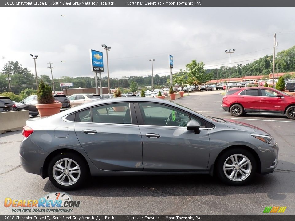 2018 Chevrolet Cruze LT Satin Steel Gray Metallic / Jet Black Photo #10