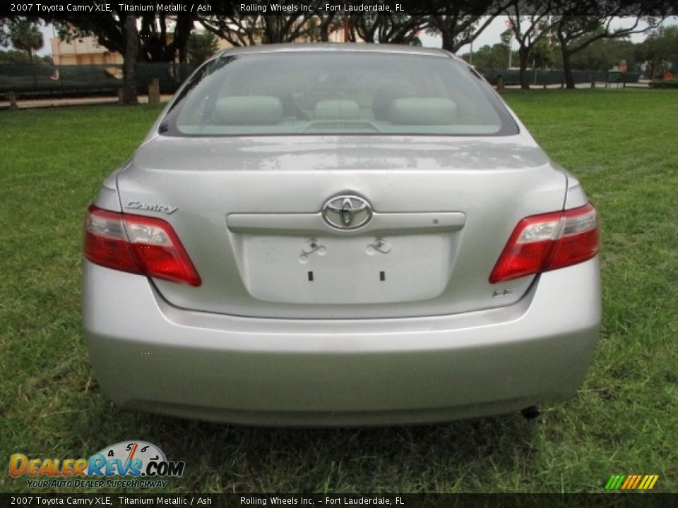 2007 Toyota Camry XLE Titanium Metallic / Ash Photo #7