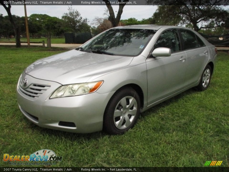 2007 Toyota Camry XLE Titanium Metallic / Ash Photo #13