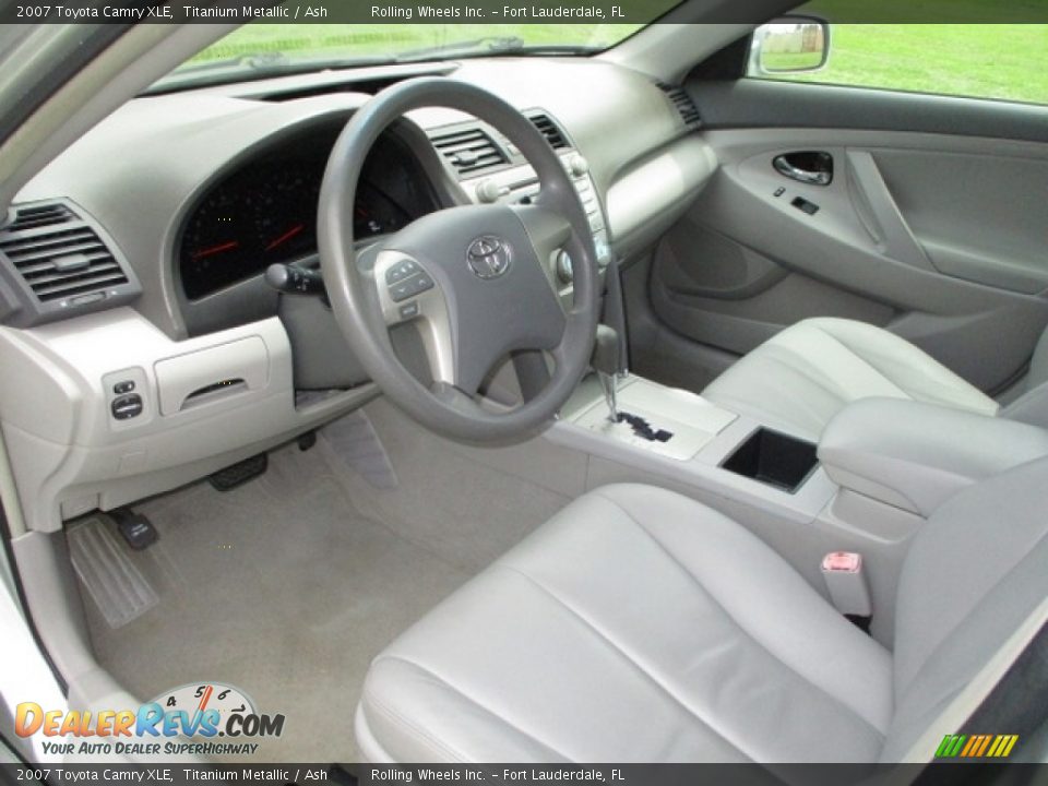 2007 Toyota Camry XLE Titanium Metallic / Ash Photo #14
