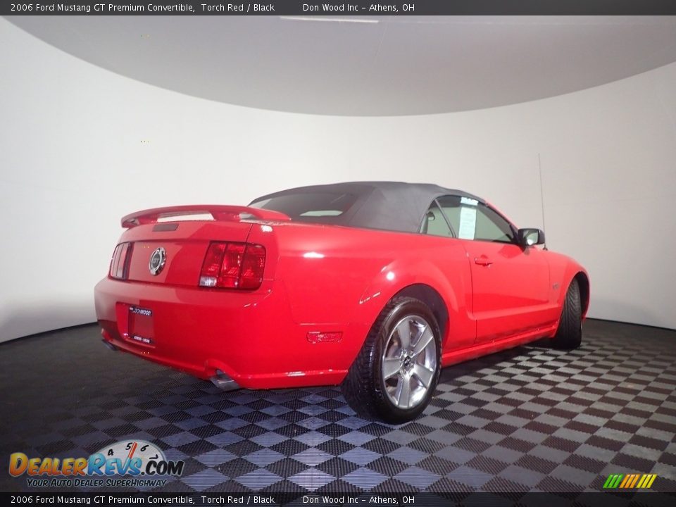 2006 Ford Mustang GT Premium Convertible Torch Red / Black Photo #15