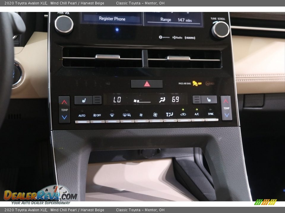 2020 Toyota Avalon XLE Wind Chill Pearl / Harvest Beige Photo #12