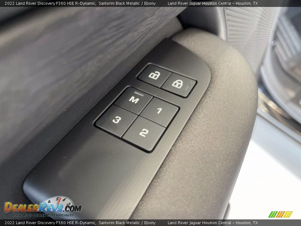 Controls of 2022 Land Rover Discovery P360 HSE R-Dynamic Photo #20