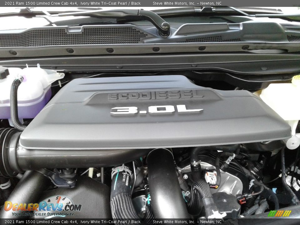 2021 Ram 1500 Limited Crew Cab 4x4 Ivory White Tri-Coat Pearl / Black Photo #11