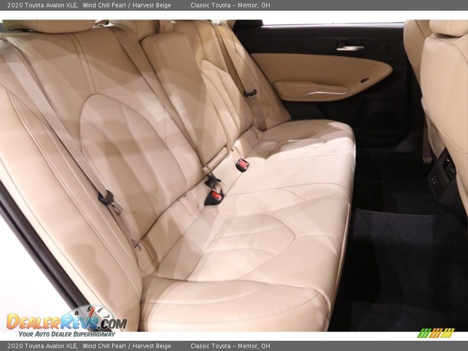 2020 Toyota Avalon XLE Wind Chill Pearl / Harvest Beige Photo #17