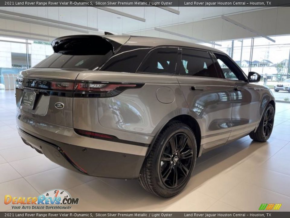 2021 Land Rover Range Rover Velar R-Dynamic S Silicon Silver Premium Metallic / Light Oyster Photo #2