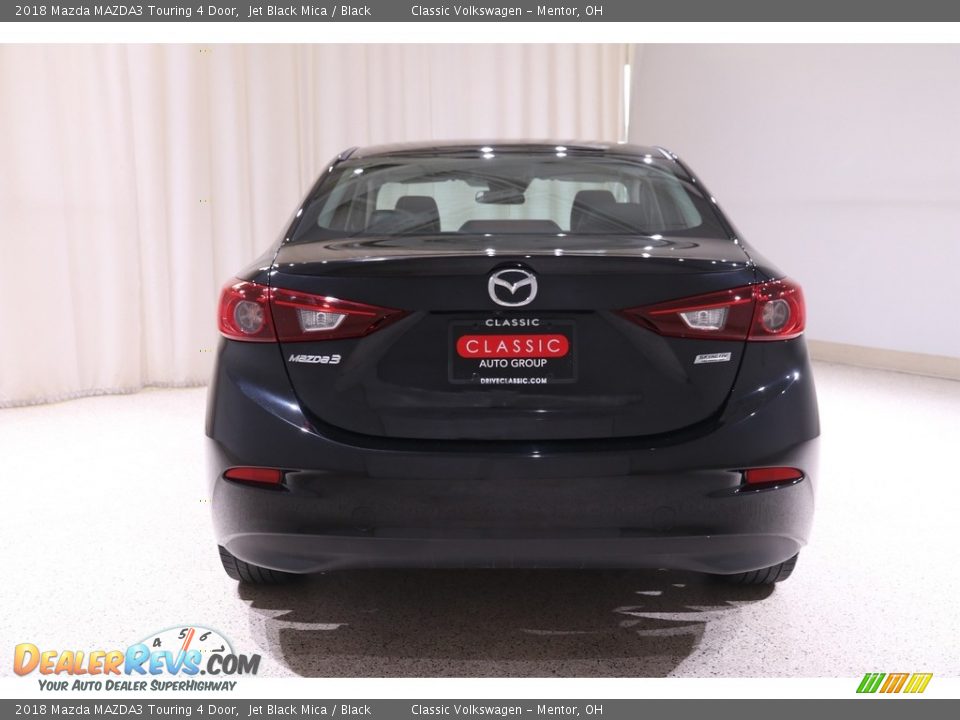 2018 Mazda MAZDA3 Touring 4 Door Jet Black Mica / Black Photo #18