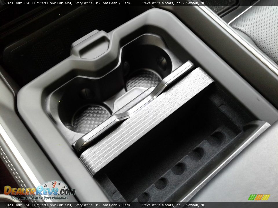 2021 Ram 1500 Limited Crew Cab 4x4 Ivory White Tri-Coat Pearl / Black Photo #34