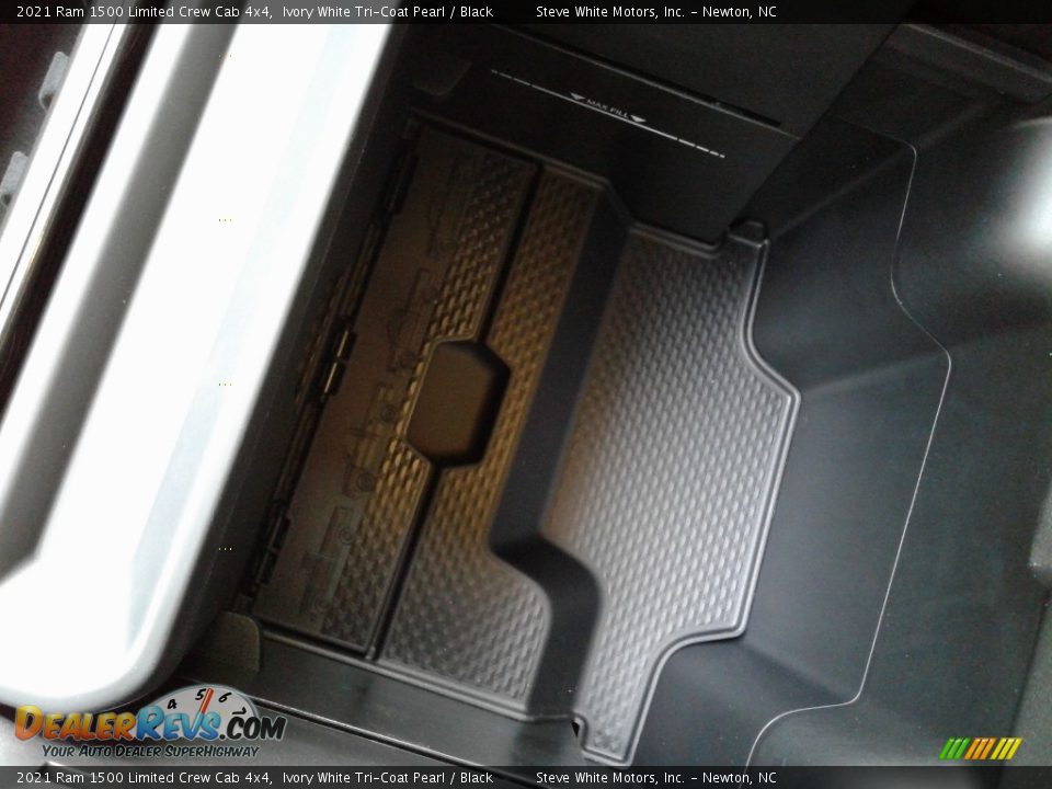 2021 Ram 1500 Limited Crew Cab 4x4 Ivory White Tri-Coat Pearl / Black Photo #35