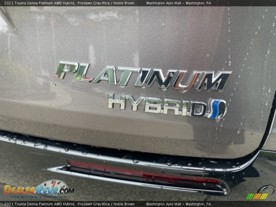 2021 Toyota Sienna Platinum AWD Hybrid Logo Photo #10