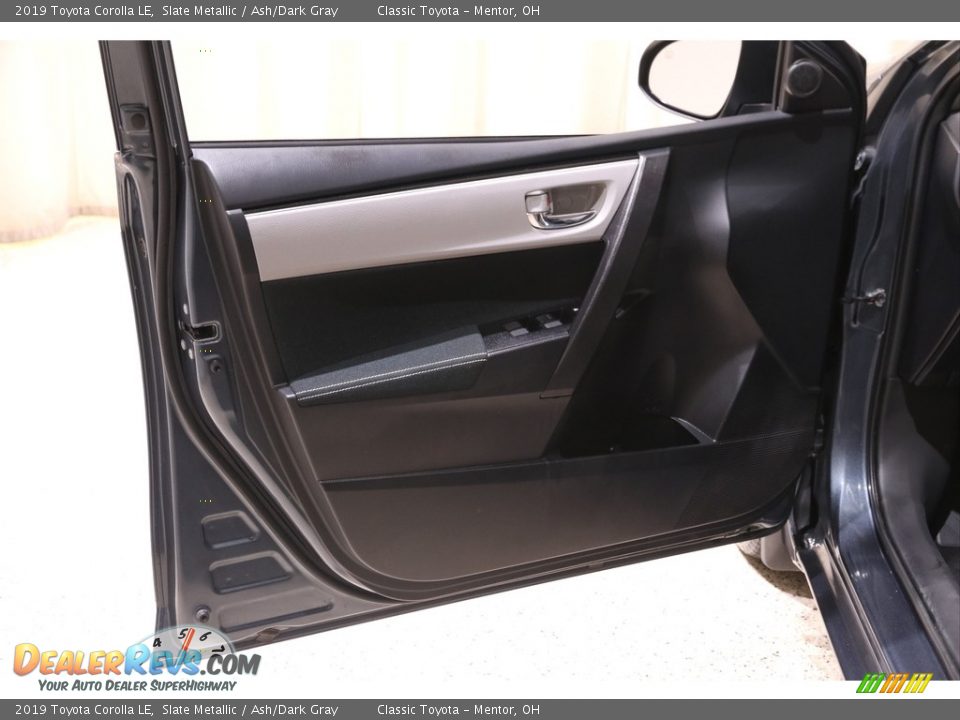 2019 Toyota Corolla LE Slate Metallic / Ash/Dark Gray Photo #4