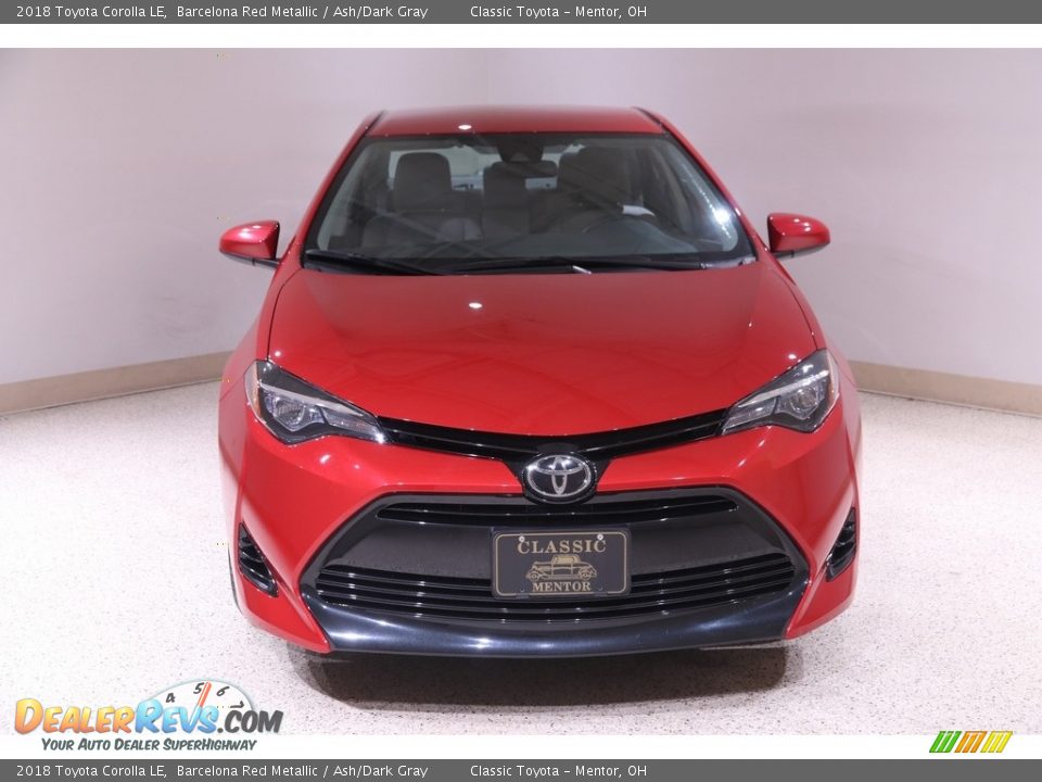 2018 Toyota Corolla LE Barcelona Red Metallic / Ash/Dark Gray Photo #2