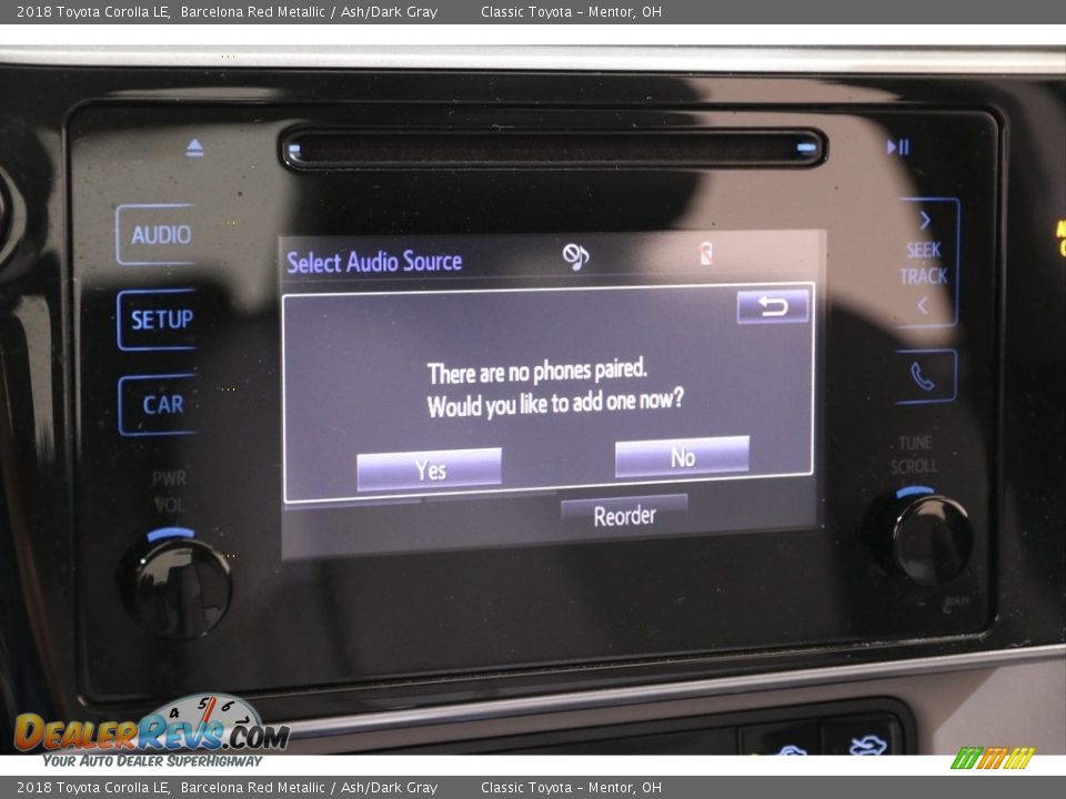 2018 Toyota Corolla LE Barcelona Red Metallic / Ash/Dark Gray Photo #10