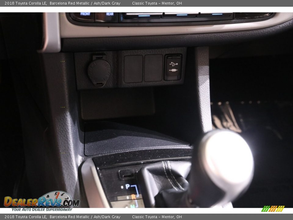 2018 Toyota Corolla LE Barcelona Red Metallic / Ash/Dark Gray Photo #11