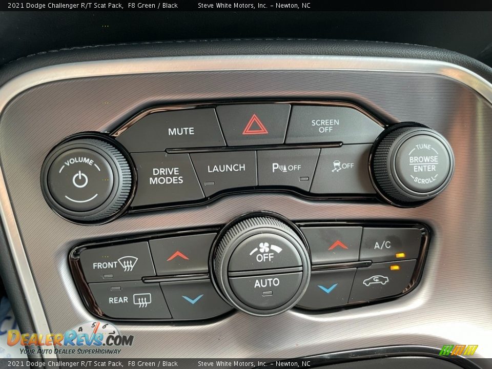 Controls of 2021 Dodge Challenger R/T Scat Pack Photo #23