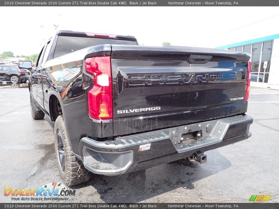 2019 Chevrolet Silverado 1500 Custom Z71 Trail Boss Double Cab 4WD Black / Jet Black Photo #5