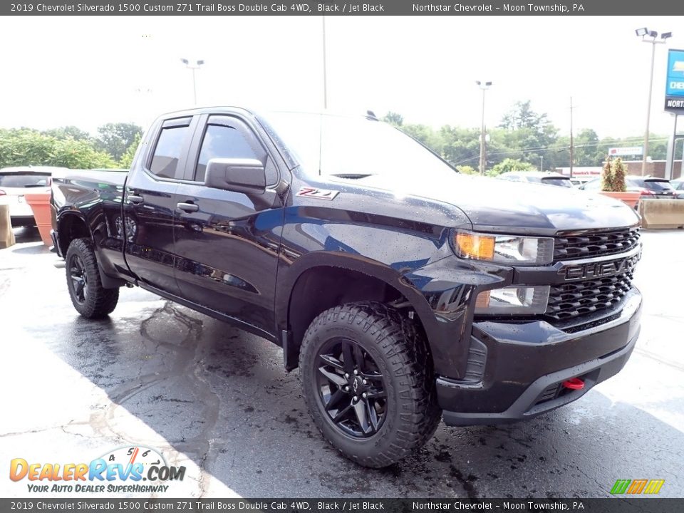 2019 Chevrolet Silverado 1500 Custom Z71 Trail Boss Double Cab 4WD Black / Jet Black Photo #10