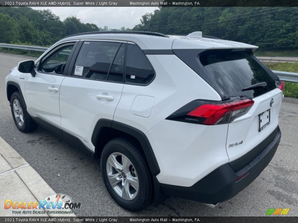 2021 Toyota RAV4 XLE AWD Hybrid Super White / Light Gray Photo #2