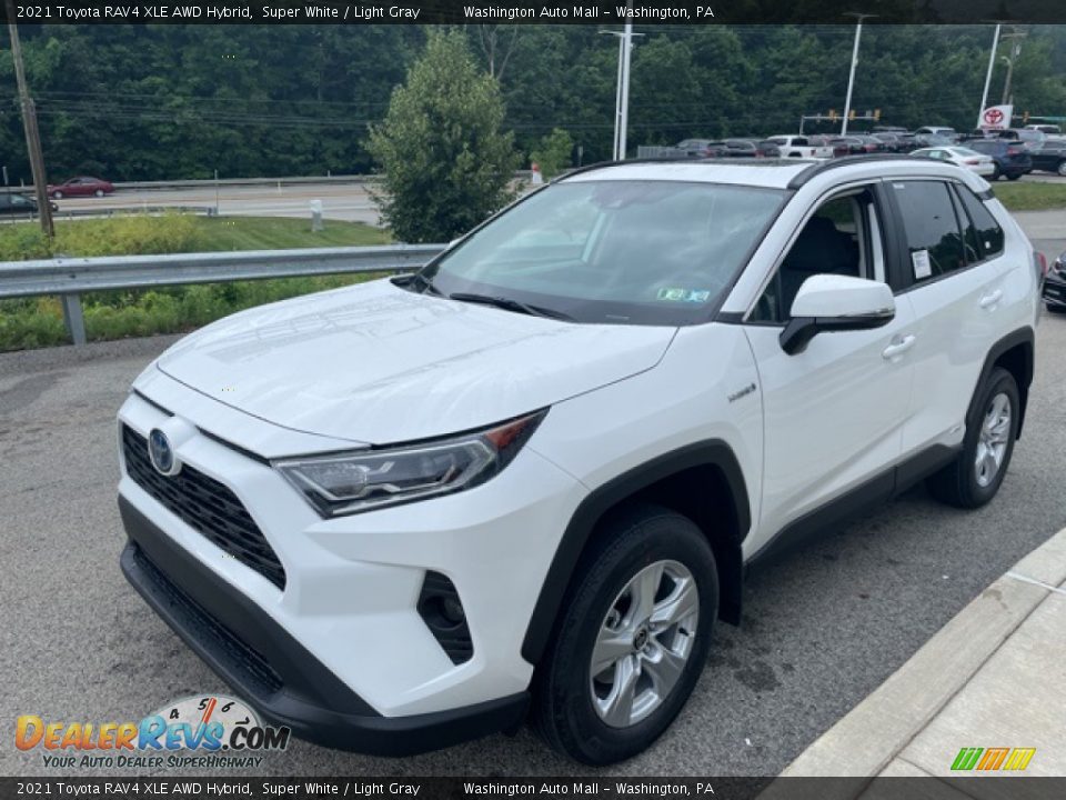 2021 Toyota RAV4 XLE AWD Hybrid Super White / Light Gray Photo #7