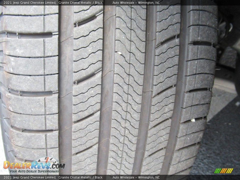 2021 Jeep Grand Cherokee Limited Granite Crystal Metallic / Black Photo #9