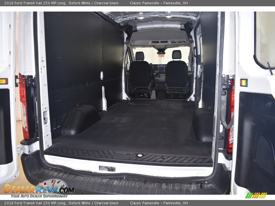 2019 Ford Transit Van 250 MR Long Oxford White / Charcoal black Photo #8