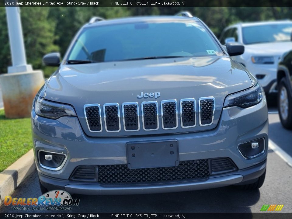 2020 Jeep Cherokee Limited 4x4 Sting-Gray / Black Photo #2