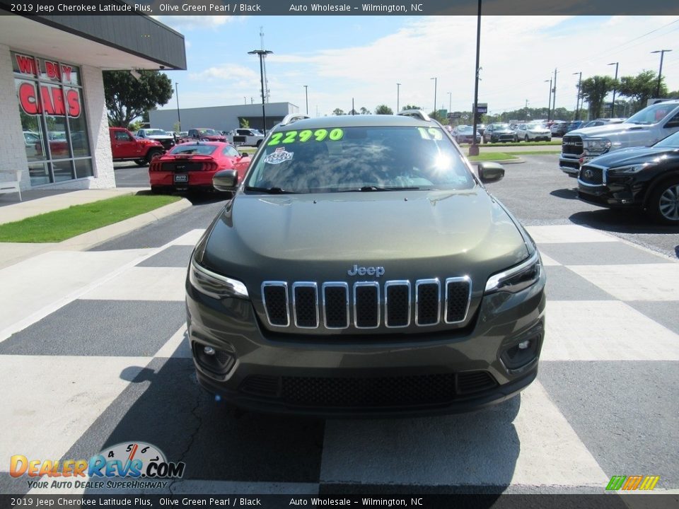 2019 Jeep Cherokee Latitude Plus Olive Green Pearl / Black Photo #2