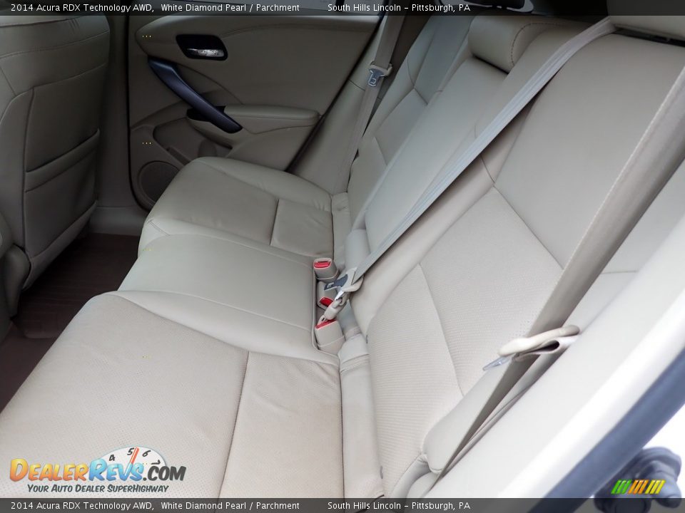 2014 Acura RDX Technology AWD White Diamond Pearl / Parchment Photo #16