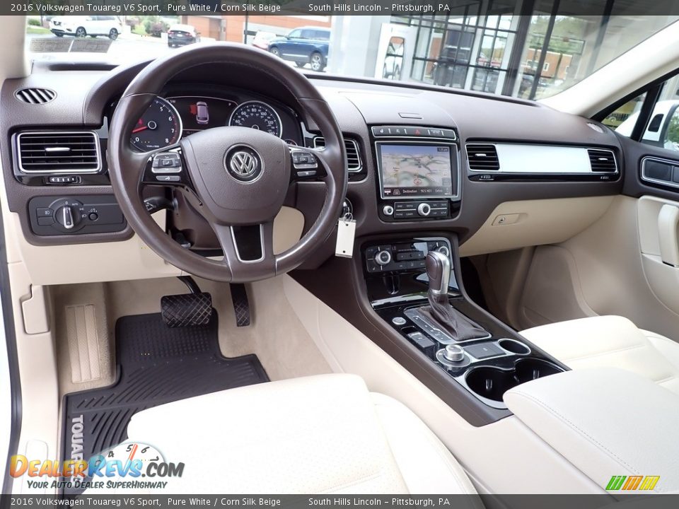 2016 Volkswagen Touareg V6 Sport Pure White / Corn Silk Beige Photo #18