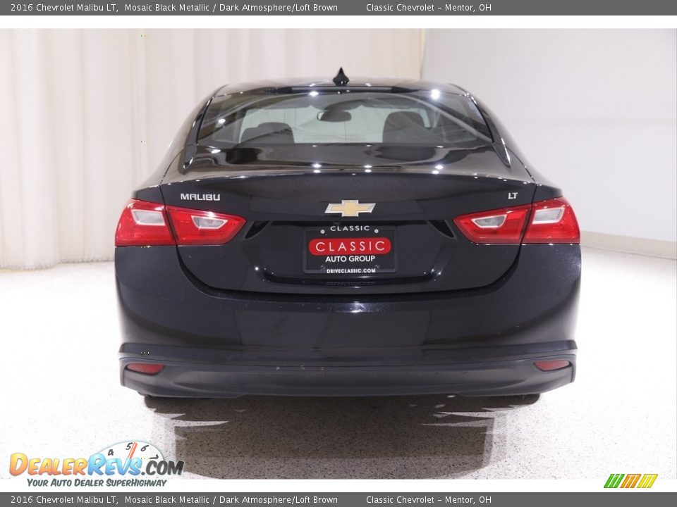 2016 Chevrolet Malibu LT Mosaic Black Metallic / Dark Atmosphere/Loft Brown Photo #16