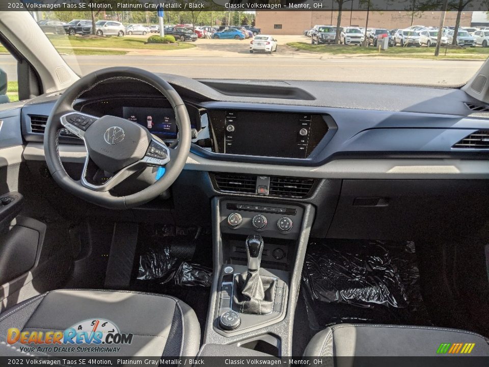Dashboard of 2022 Volkswagen Taos SE 4Motion Photo #3