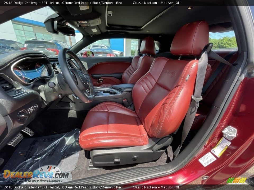 Front Seat of 2018 Dodge Challenger SRT Hellcat Photo #4