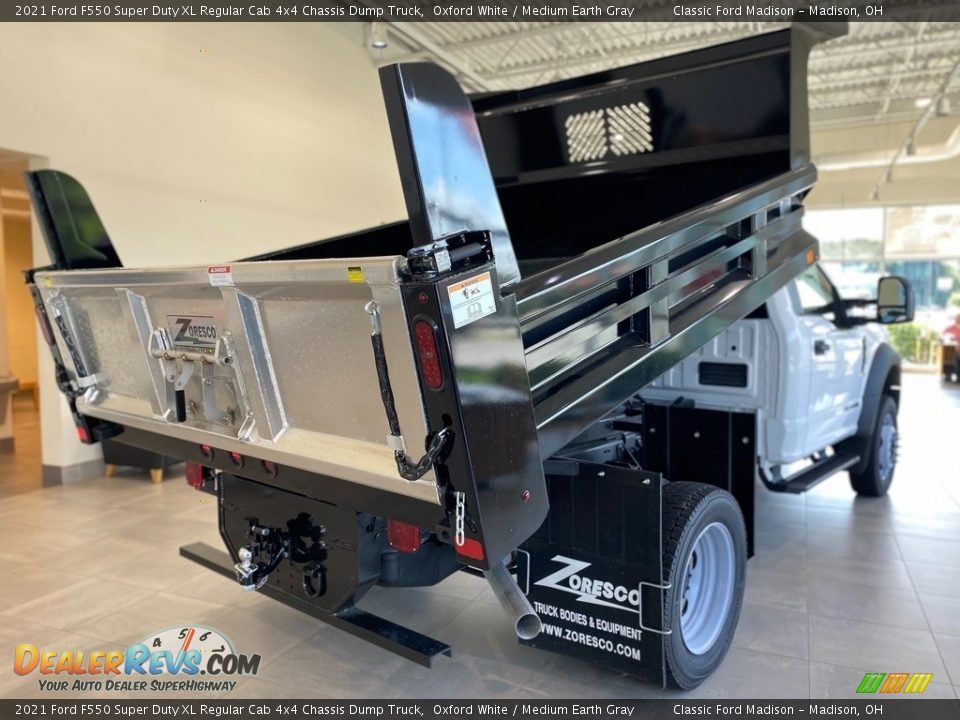 Oxford White 2021 Ford F550 Super Duty XL Regular Cab 4x4 Chassis Dump Truck Photo #5